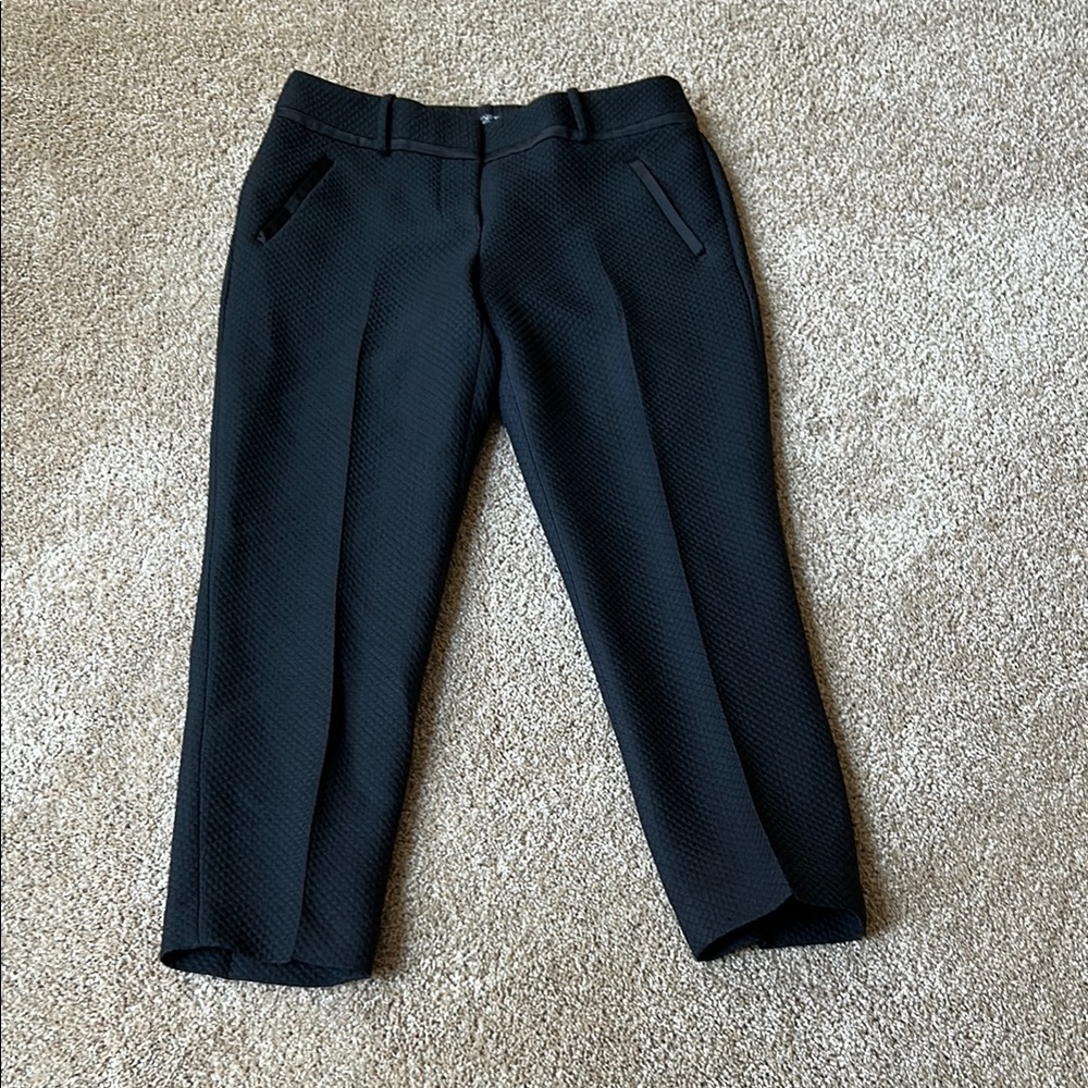 LOFT Black Quilted Ankle Length Petite Trousers
